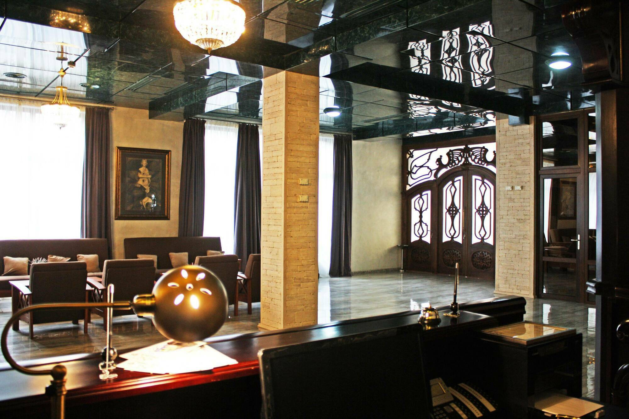 Hotel Wine Palace Tbilisi Exterior foto